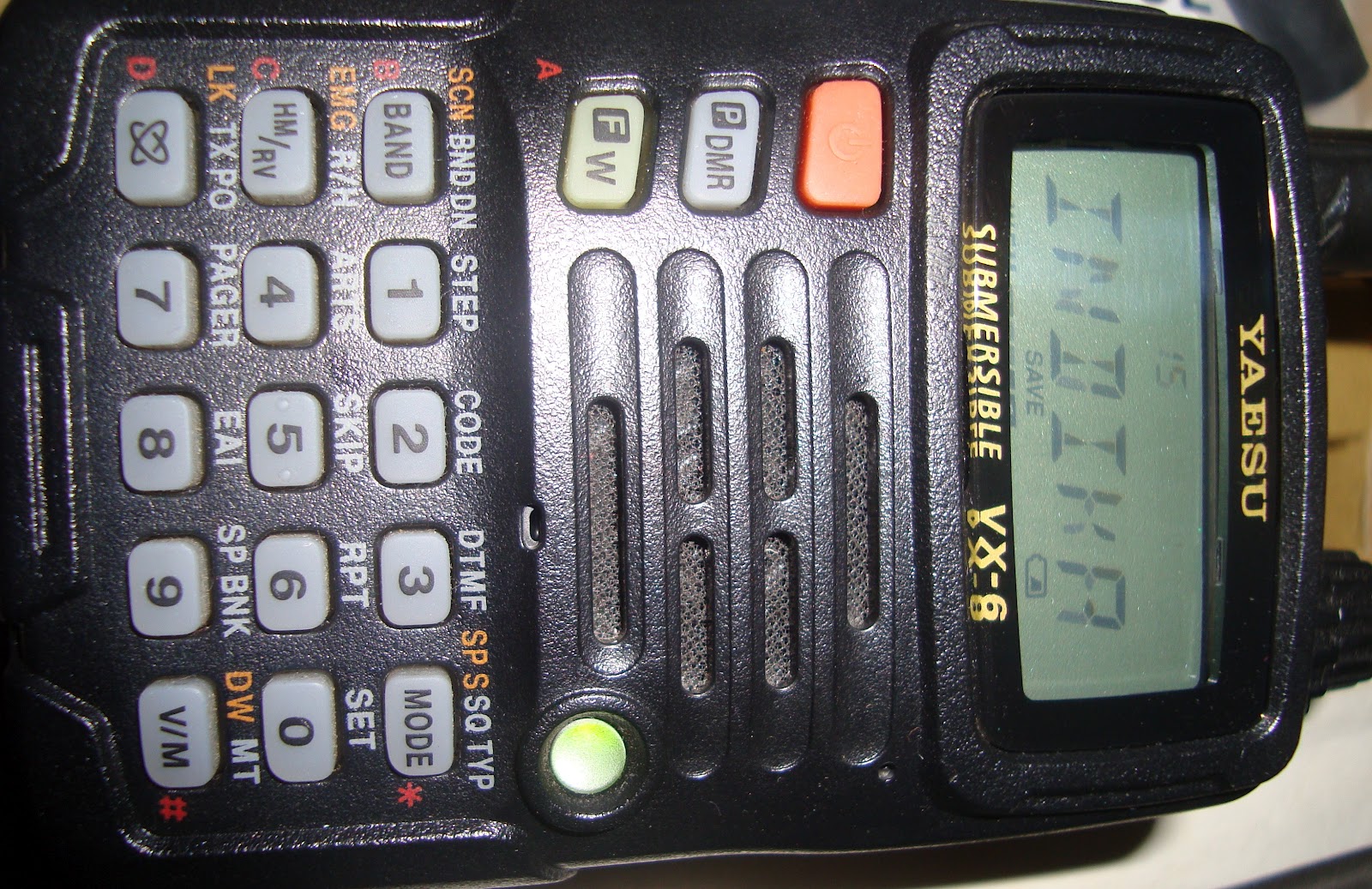 RADIO SELLER VX 6 R Japan In Box By Yaesu ( SOLD )