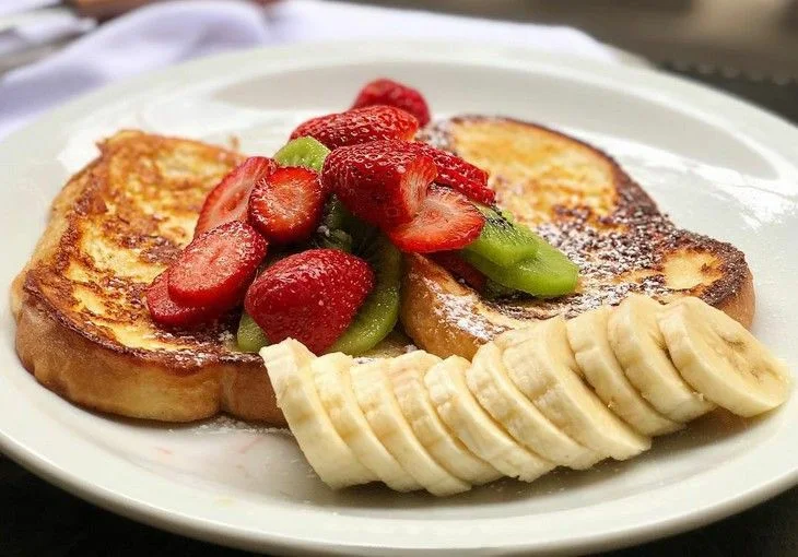 How to Make French Toast Without Eggs But With Banana and Coconut