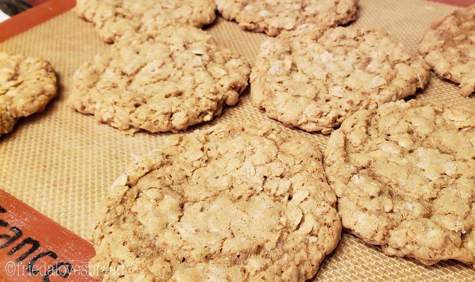 Frieda Loves Bread Perfect Crispy & Chewy Oatmeal Cookies