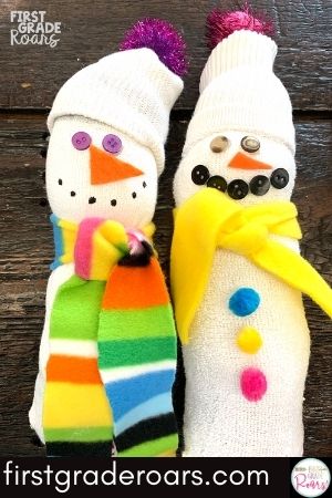 5 Fun Holiday Crafts for the Classroom & a Freebie | First Grade Roars!