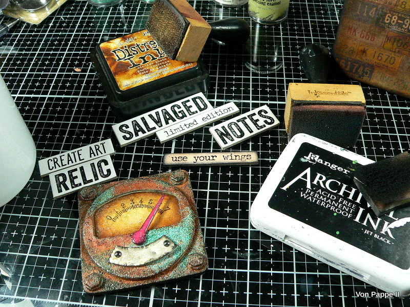 Von Pappe II: Rust it Up - for SimonSaysStamp Monday Challenges