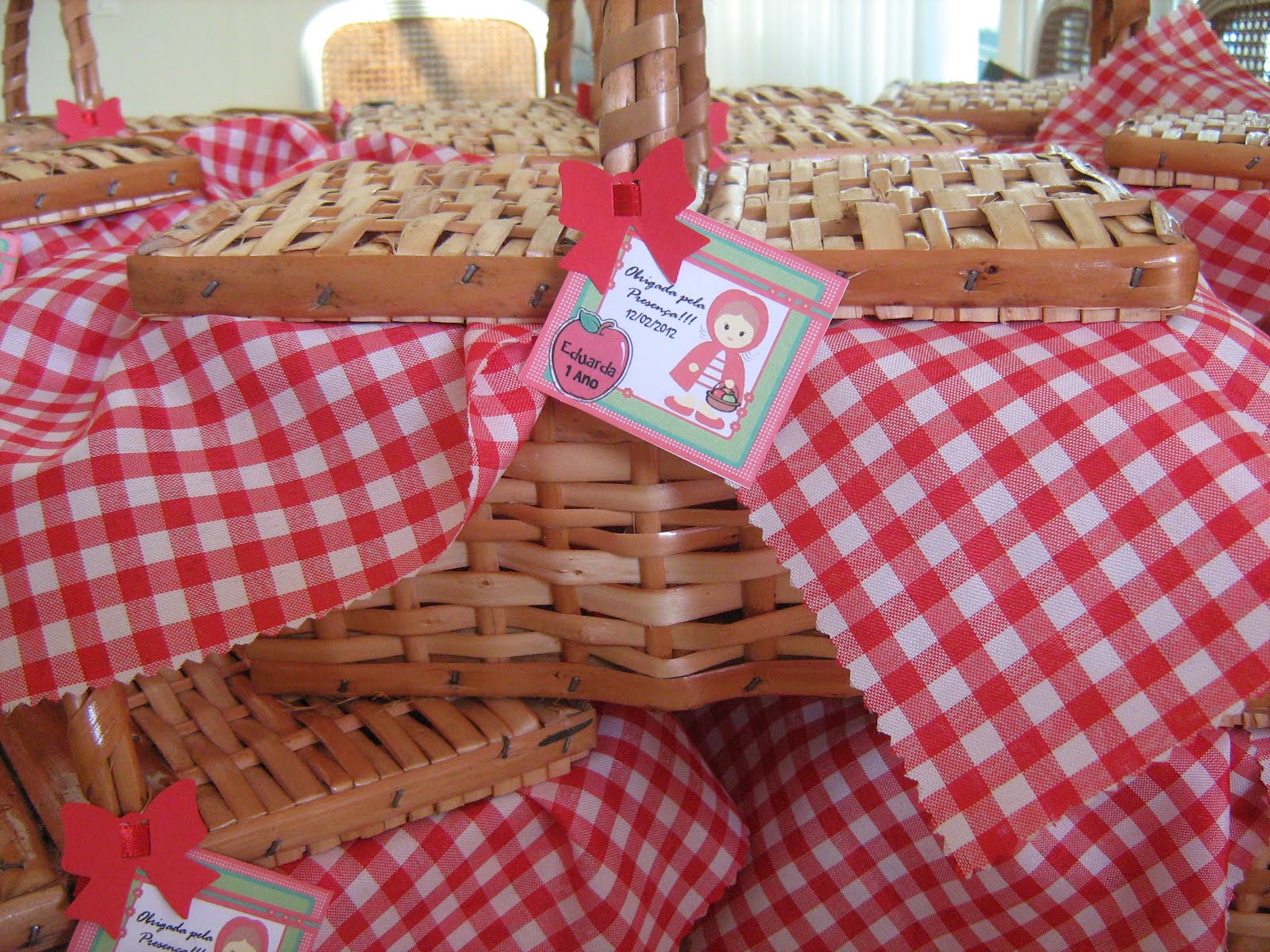 Divina Arte Artesanatos: Mini cesta pic-nic Chapéuzinho Vermelho