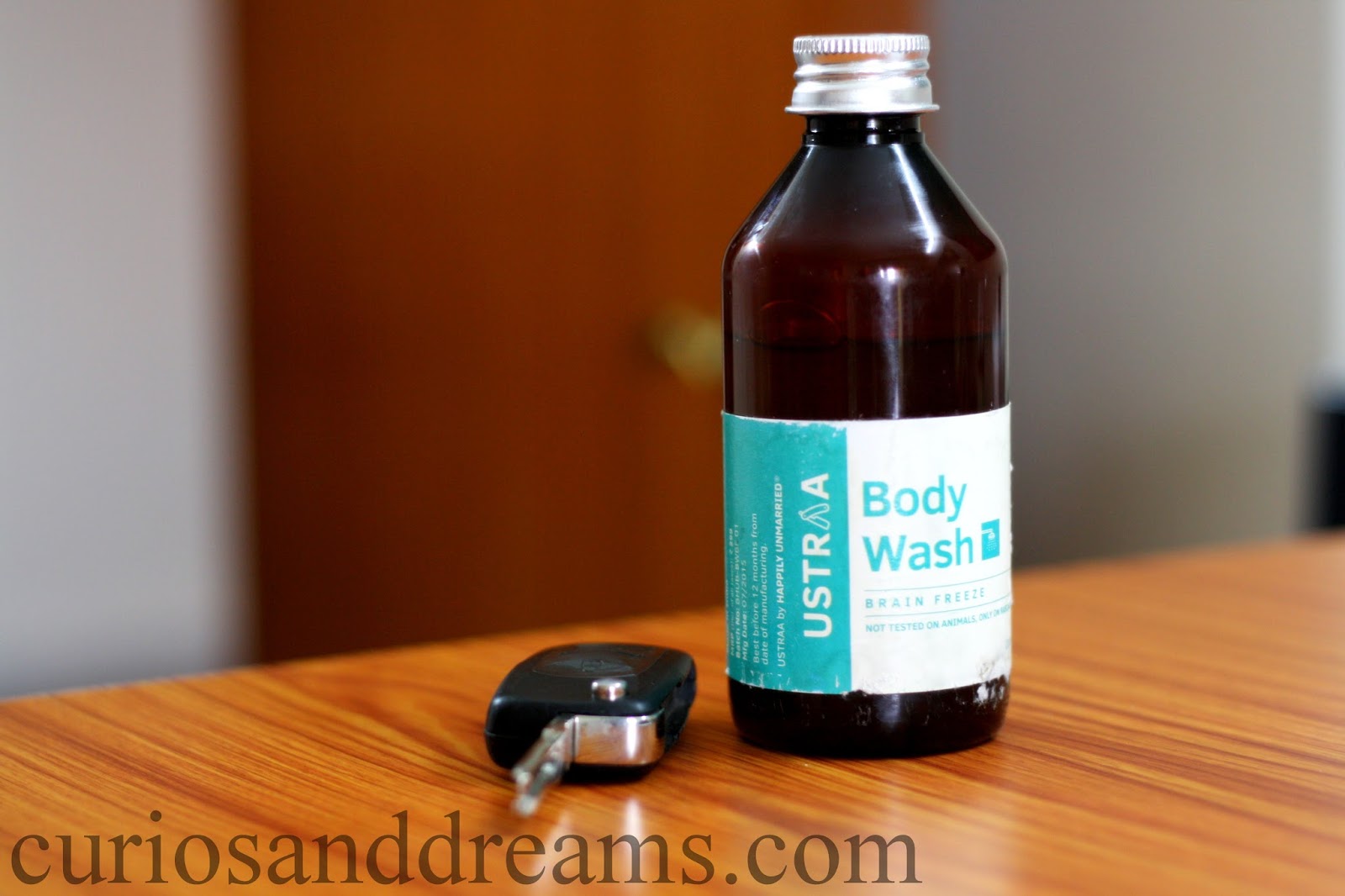 Ustraa Shower gel, Brain Freeze Review Curios and Dreams Indian