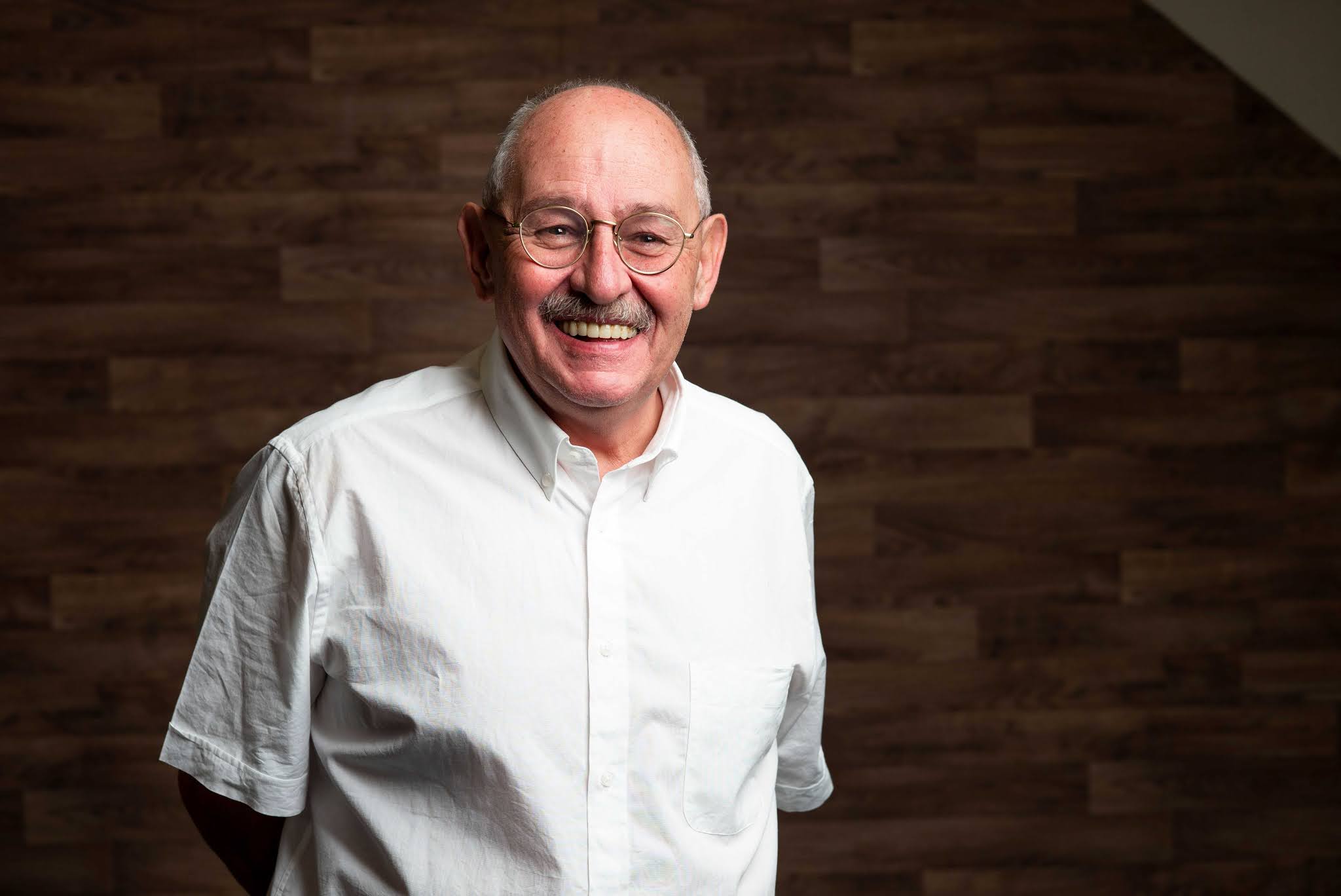 Rancho Las Voces: Libros / «Persona normal» de Benito Taibo