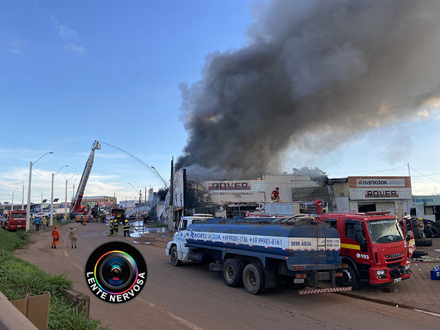 Revendedora de pneus é destruída por incêndio na capital - VEJA AS FOTOS 16 Revendedora de pneus é destruída por incêndio na capital - VEJA AS FOTOS