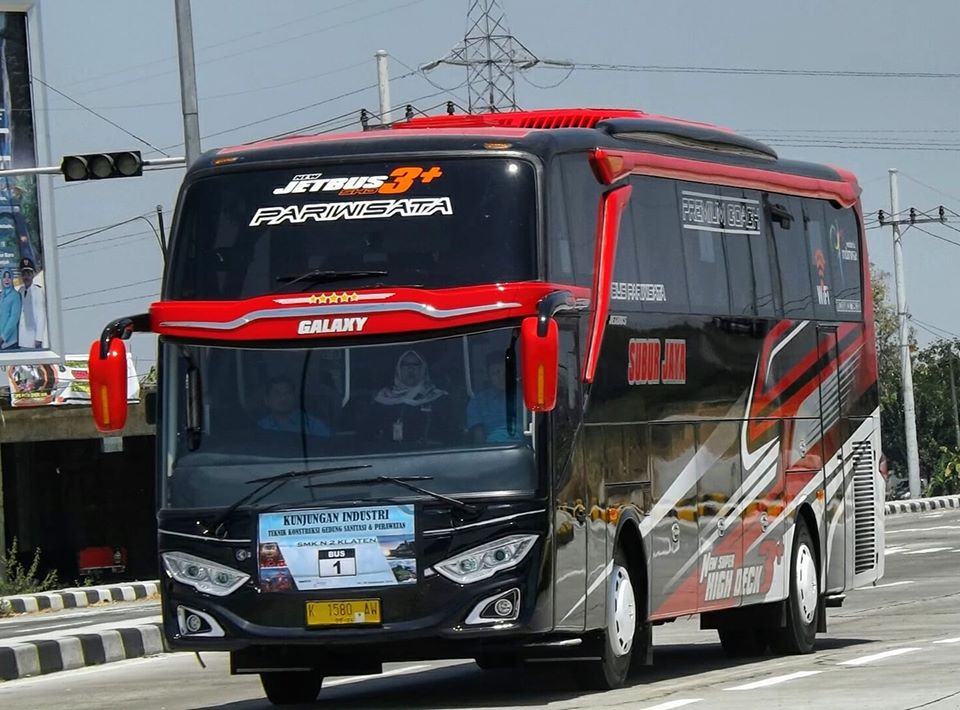 Foto &amp; Nama Nama Julukan Bus Subur Jaya Pariwisata