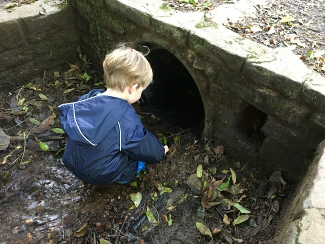 New-adventures-old-places-toddler-playing-in-stream