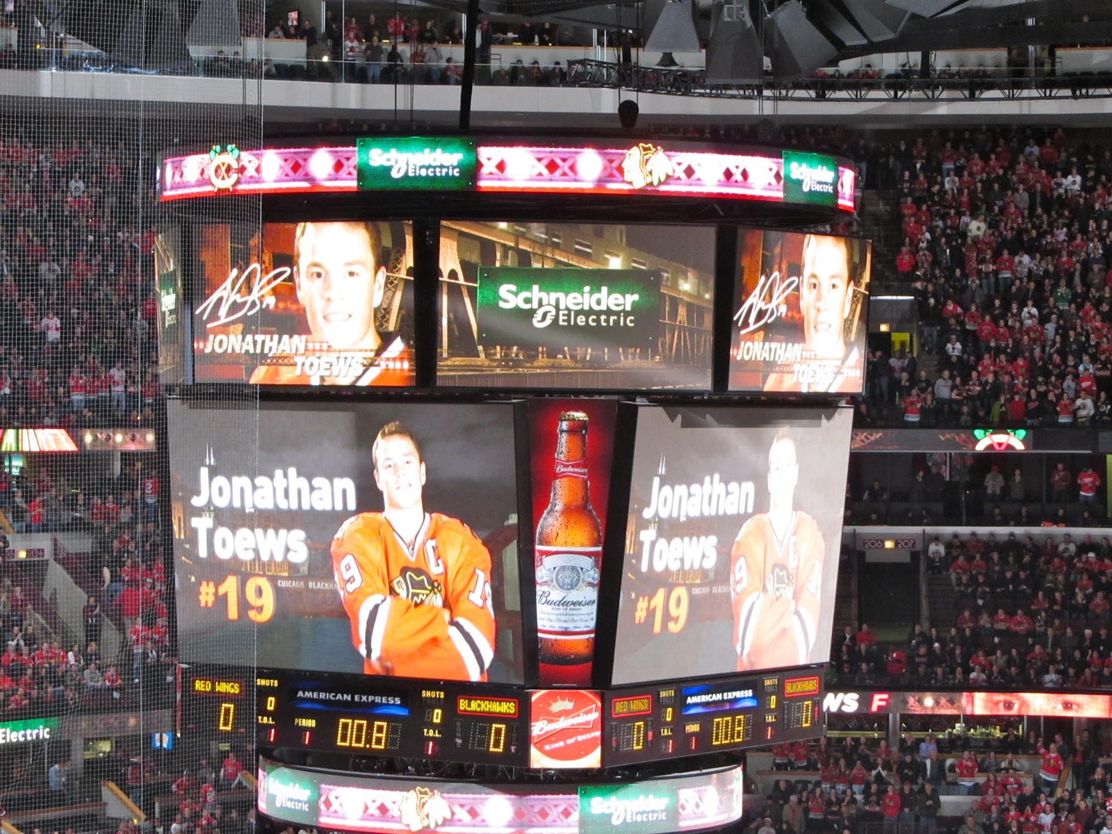 The Thornburgs: Blackhawks vs. Red Wings 