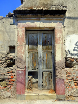 Puertas y ventanas en Teocaltiche, Jalisco. Noticias en tiempo real