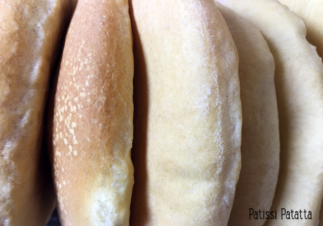 pains pita, pita bread, pain maison, pita maison, tutoriel pour faire des pains pita, pain étranger, patissi-patatta, 