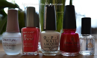 NOTD: red-white flowers