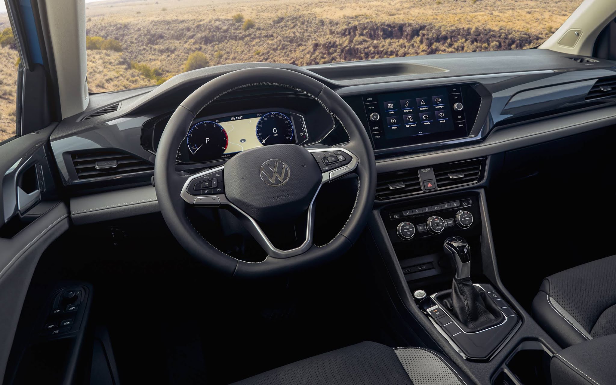 Volkswagen Taos terá versões Comfortline e Highline