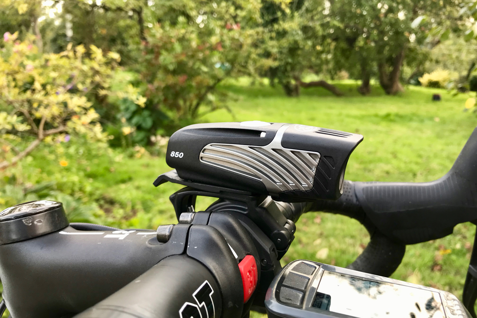 at donere Pind fad Review – NiteRider Lumina Micro 850 Front Bike Light