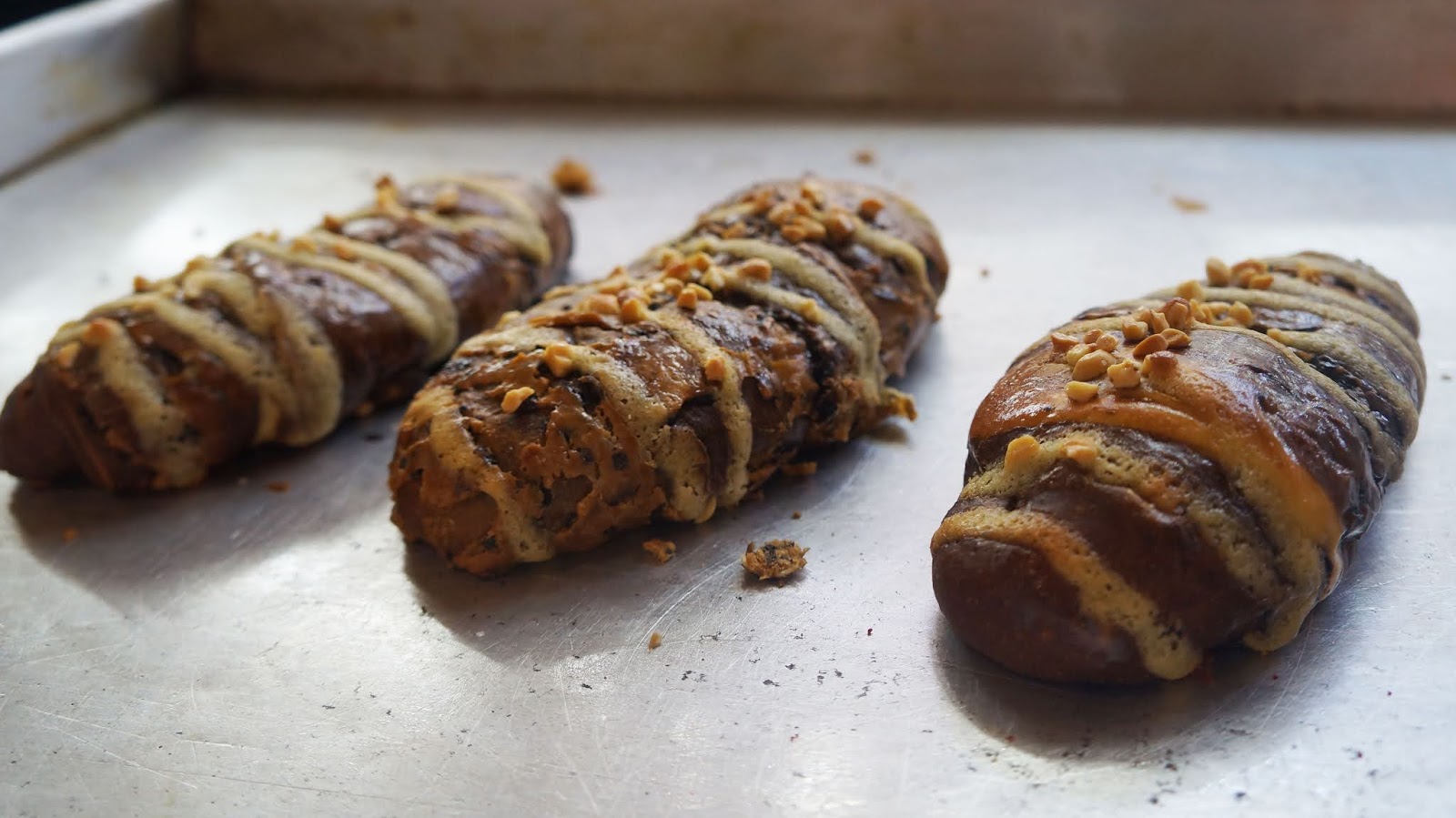 Roti Coklat Kacang Strawberry Delight Bakery Cirebon