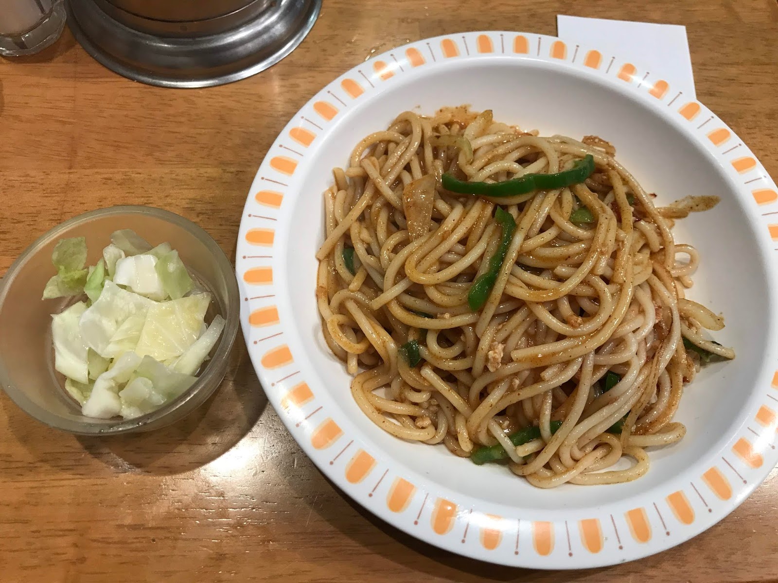 そらすの喰歴2 リトル小岩井 大手町 キーマカレー 秋茄子とベーコンの醤油バタースパゲッティ ハムレタスサンド ナスの肉巻き揚げサンド