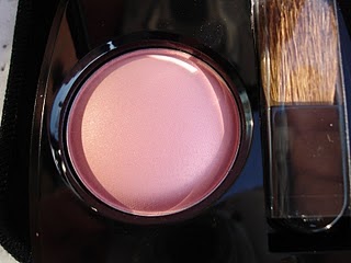 Chanel Joues Contraste Powder Blush in 370 Élégance - Makeup and Beauty Blog