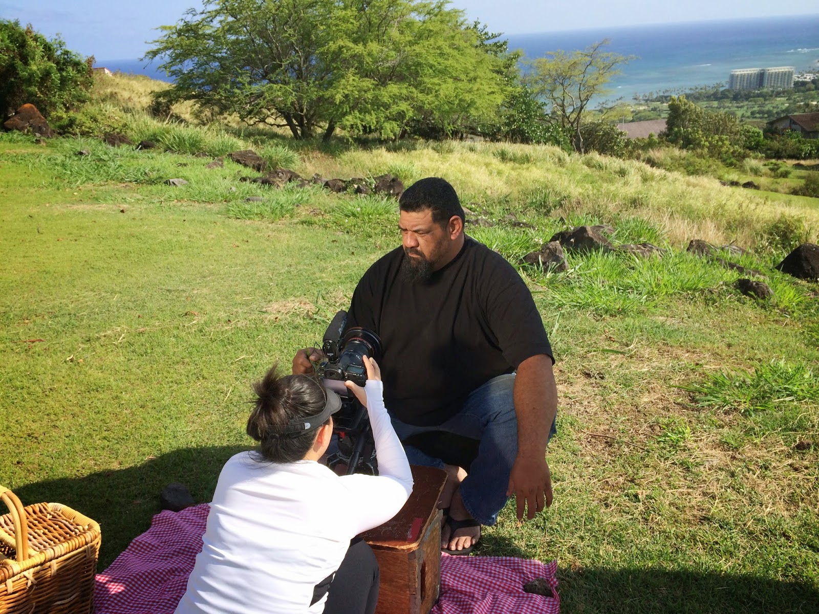 GREAT EATS HAWAII FILMING NEW FUJITSU COMMERCIAL HONOLULU, HAWAII