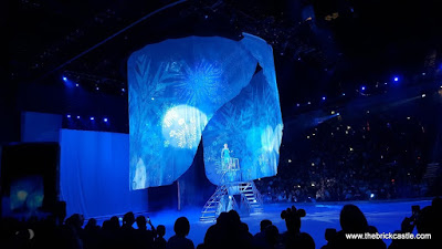 Disney On Ice 2015 The Ice Palace Elsa Frozen Snow