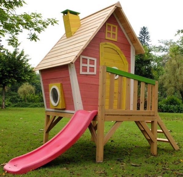 Super fun Playhouse for the kids!