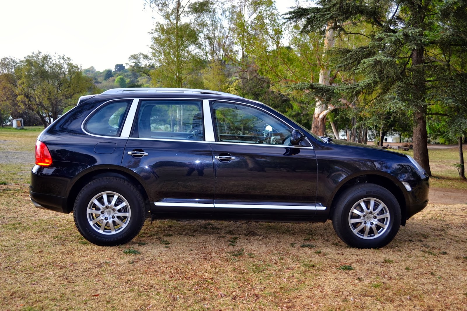 Porsche Cayenne 2006 черный