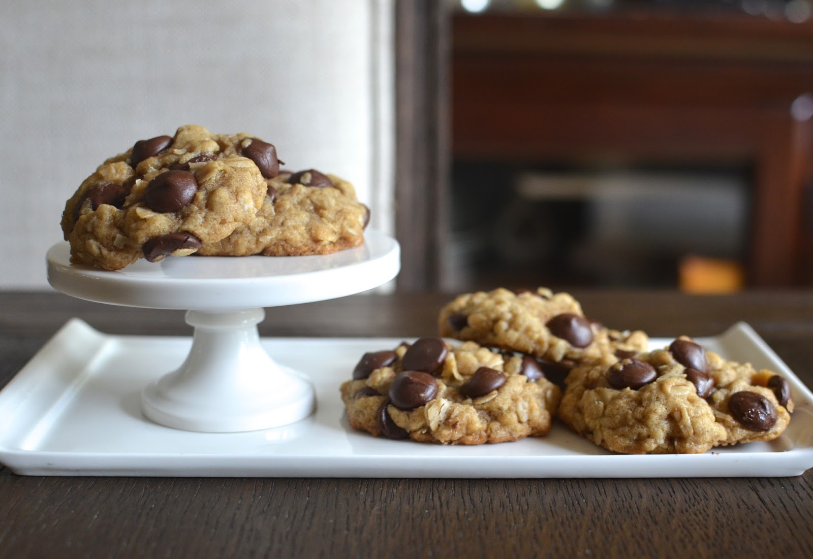 Playing with Flour Onebowl oatmeal chocolate chip cookies (made with oil)