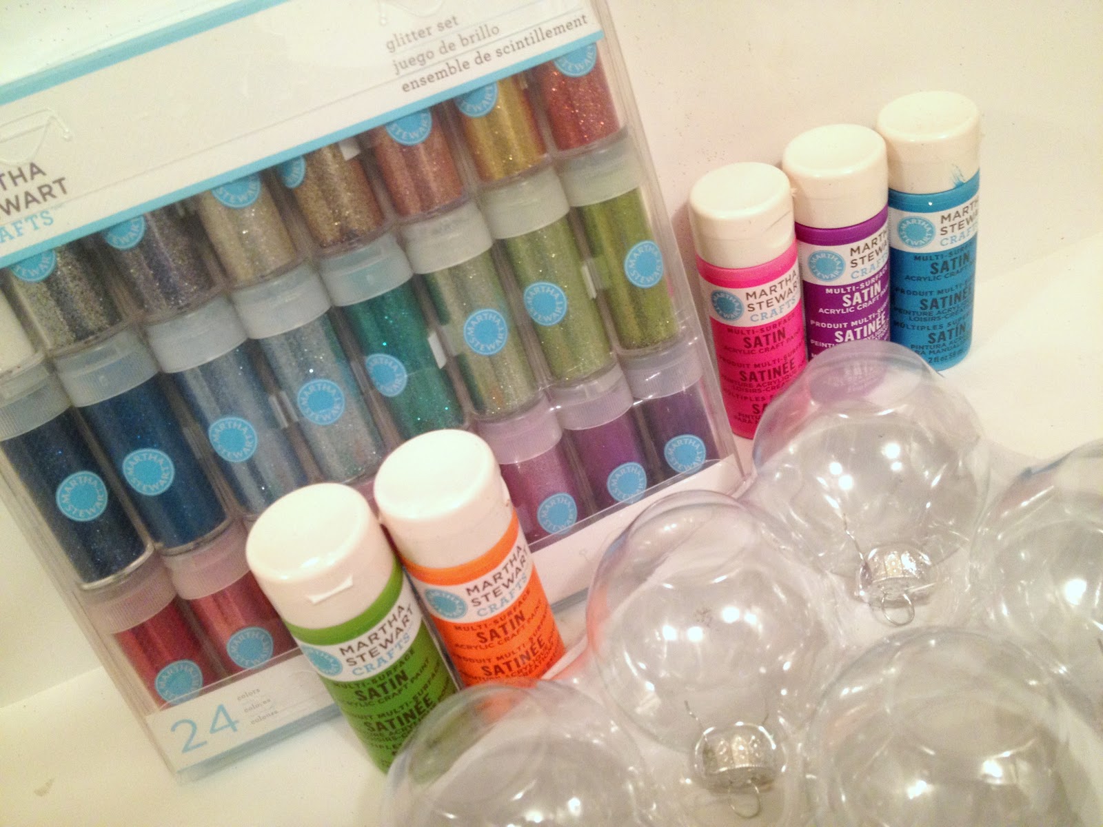 Christmas Day Tradition Make Glittered Handprint Keepsake Ornaments