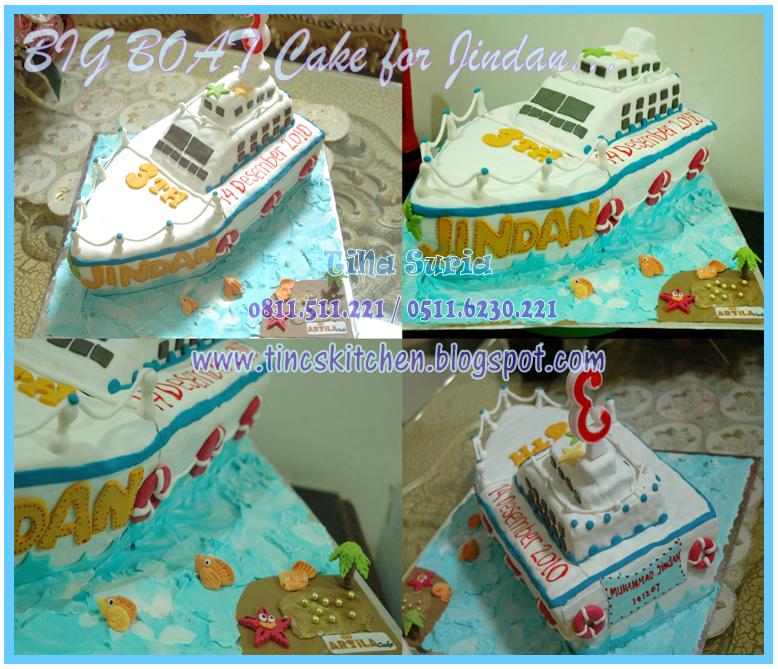 Tinc's kitchen Big Boat Cake for Jindan