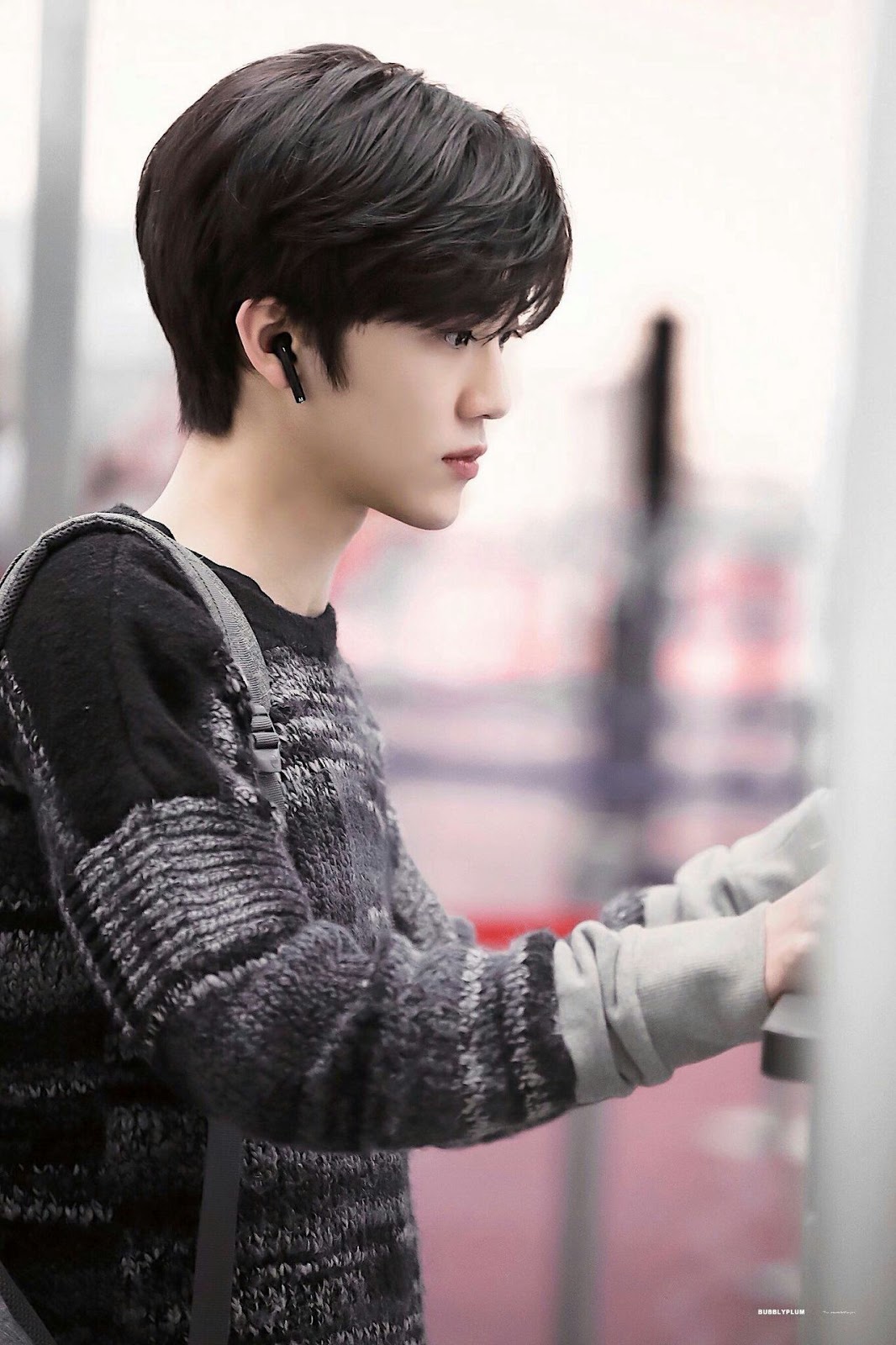 18 Cowok Ganteng Korea - Four Piece
