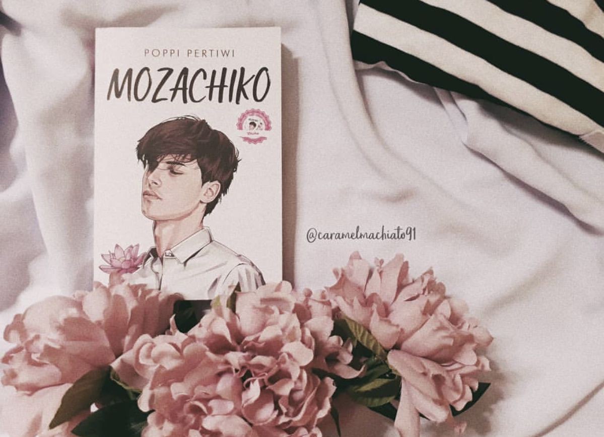 Jurnalistik Sman1 Paciran Resensi Novel Mozachiko Karya Shello Mita Dwi Anggraeni