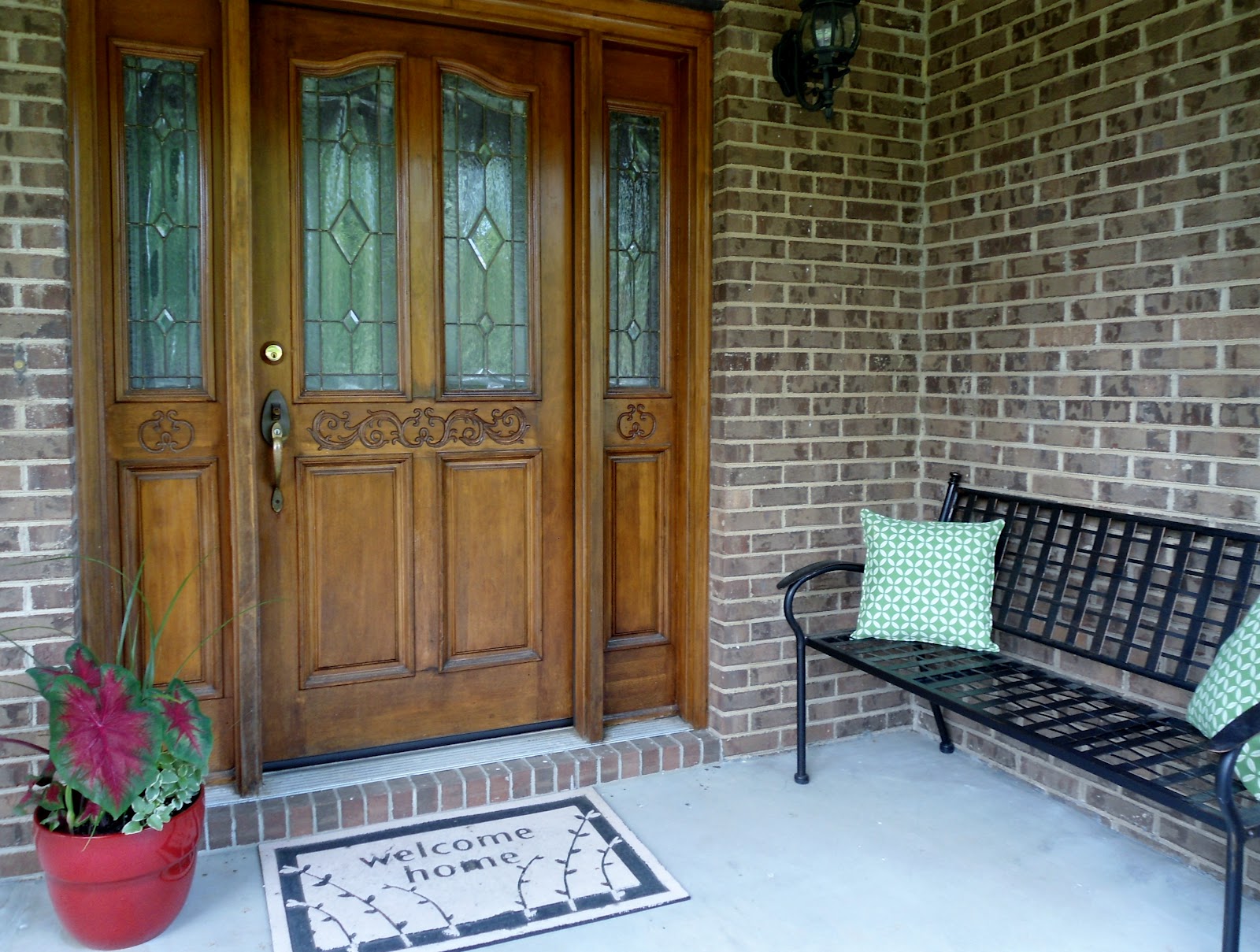 Housecalls Design Dressing Up the Front Porch