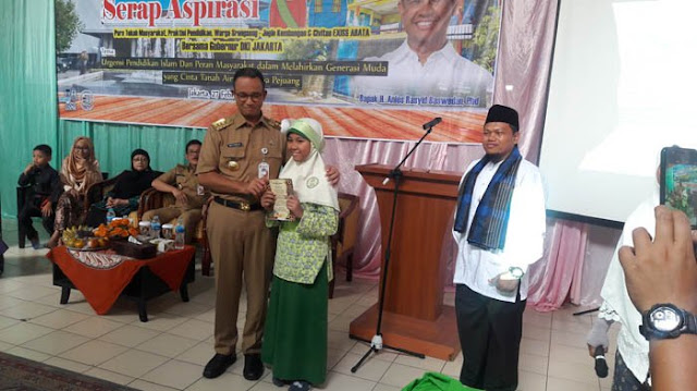 Bikin Haru, Begini Puisi Anak Kelas 5 SD untuk Gubernur Anies Baswedan