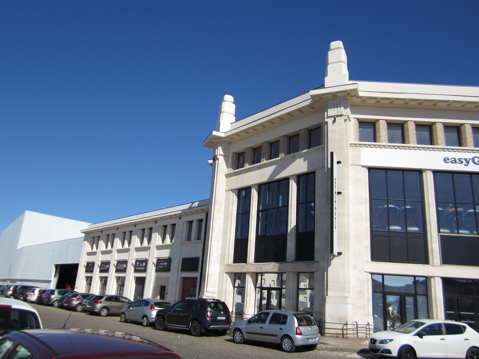 Architecture Moderniste et Art Deco en