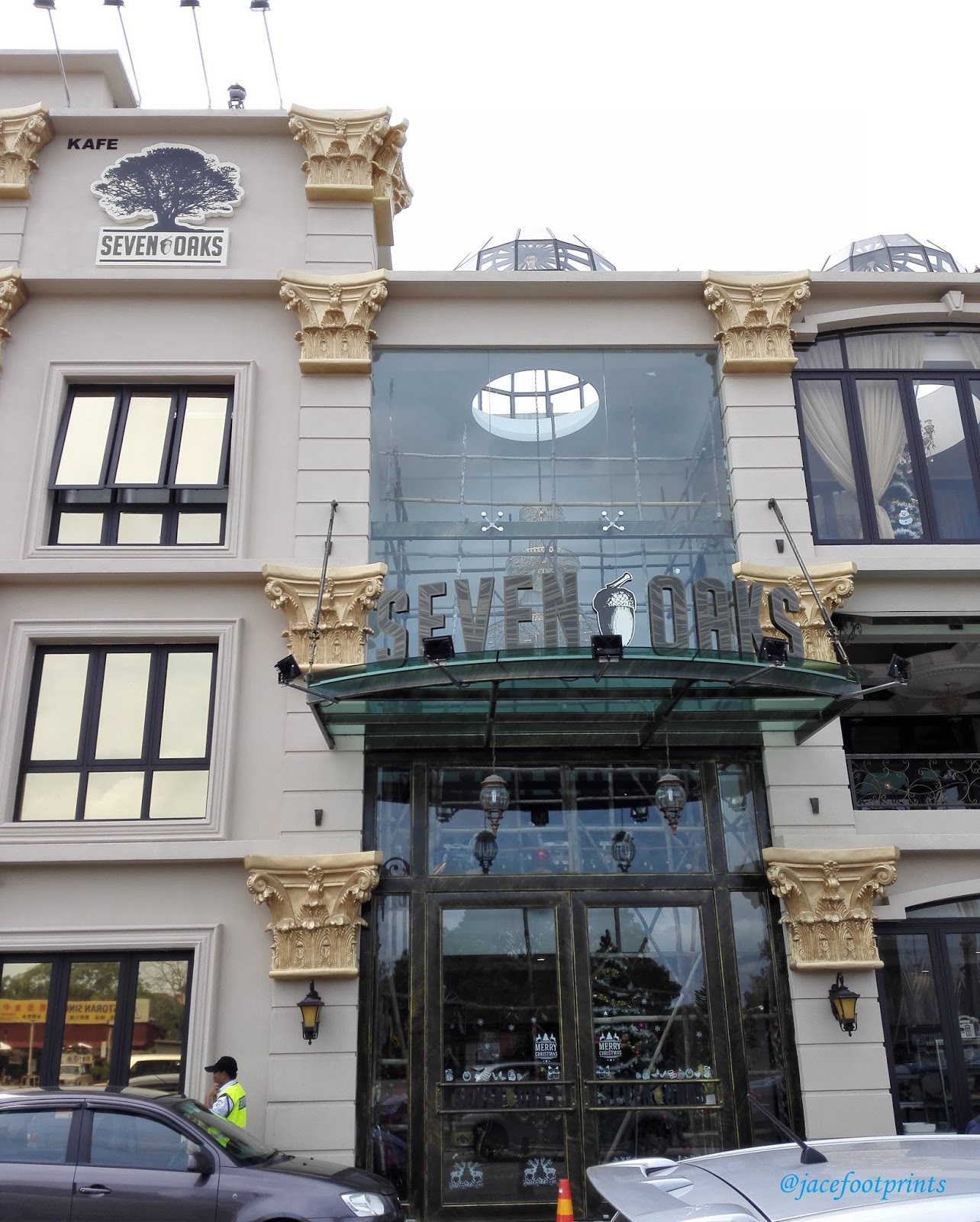 [JB,Malaysia] Seven Oaks Bakery Palace Style Cafe With Salted Egg