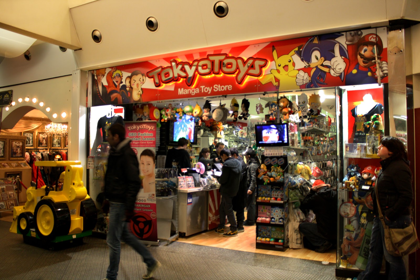 Coventina Camden Market och Tokyo Toys