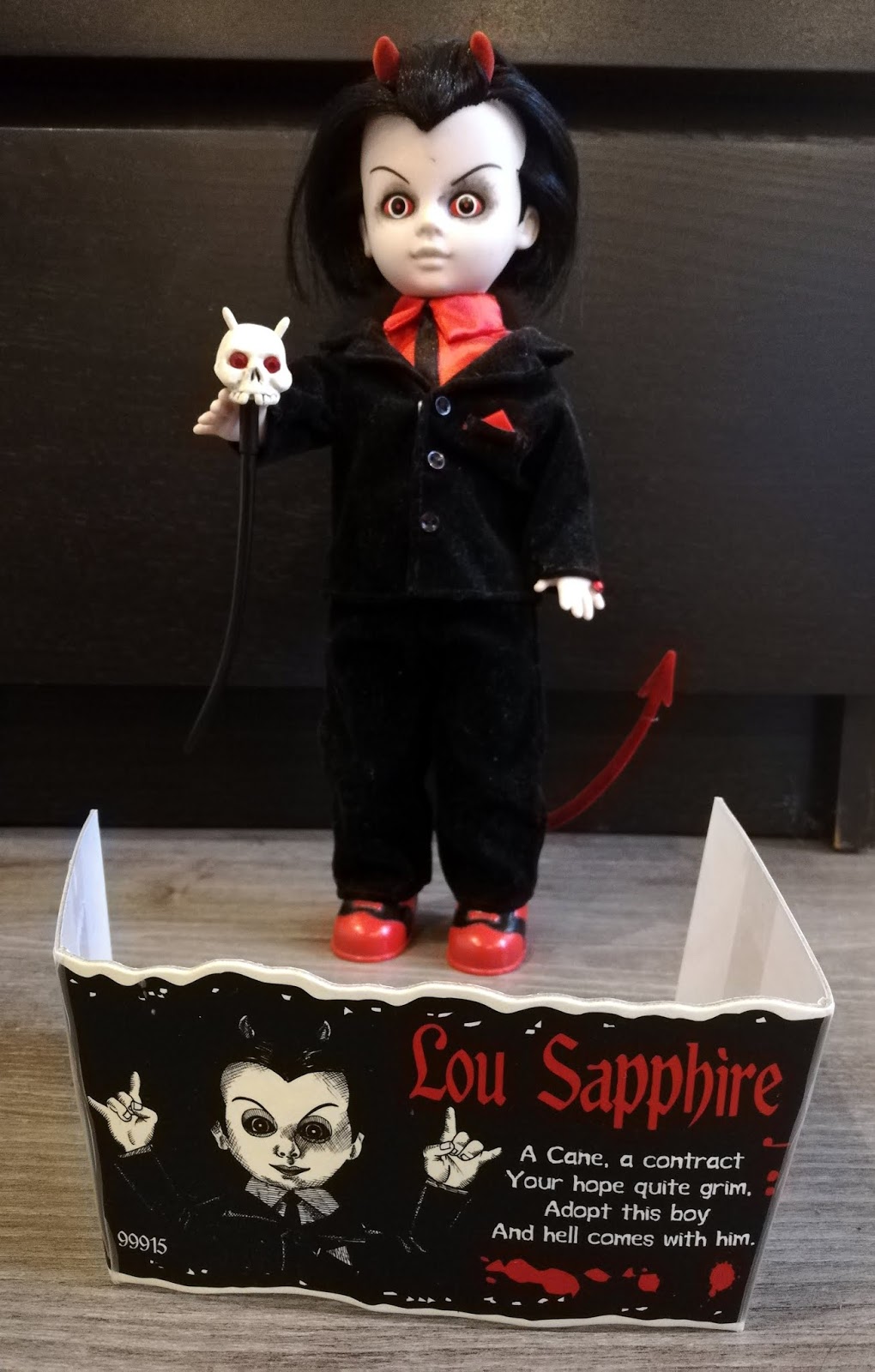 living dead dolls lou sapphire