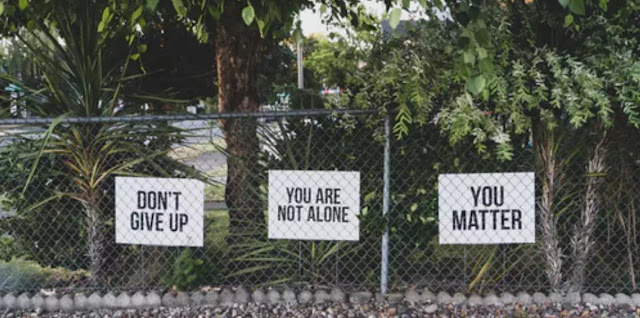 Perbedaan Normal dan Abnormal psikologis Perbedaan Normal dan Abnormal psikologis