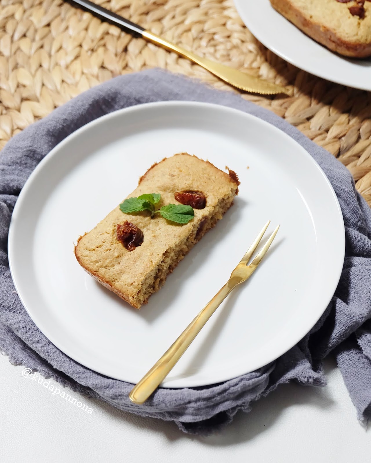 Resep Bolu Pisang Oatmeal Wulan Kenanga