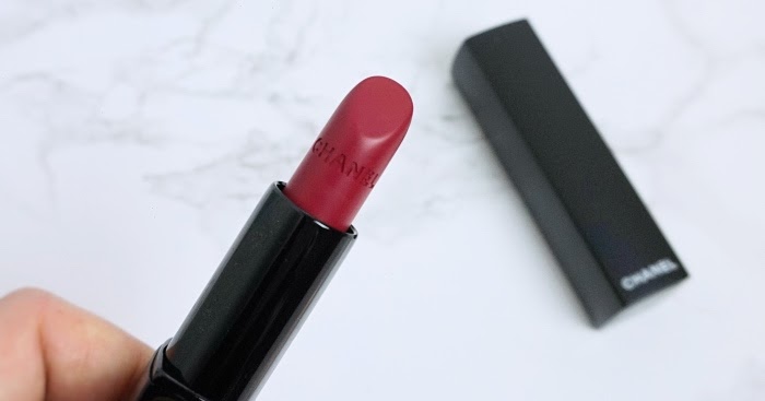 Chanel Rouge Allure Velvet Extrême Intense Matte Lip Colour, Épitome