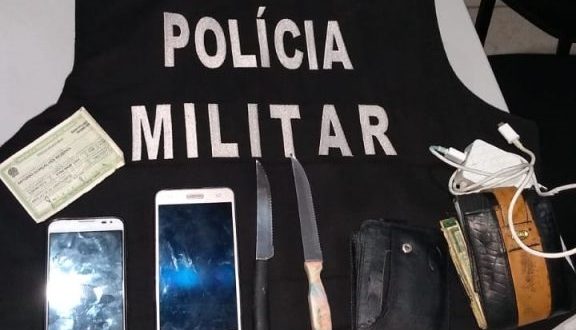 Dupla suspeita de roubar celulares na estrada de João Dias é presa em Brejo dos Santos