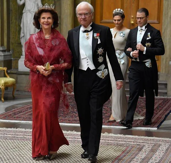 Crown Princess Victoria, Prince Daniel, Prince Carl Philip, Princess Sofia and Princess Christina. diamond tiara and diamond earrings