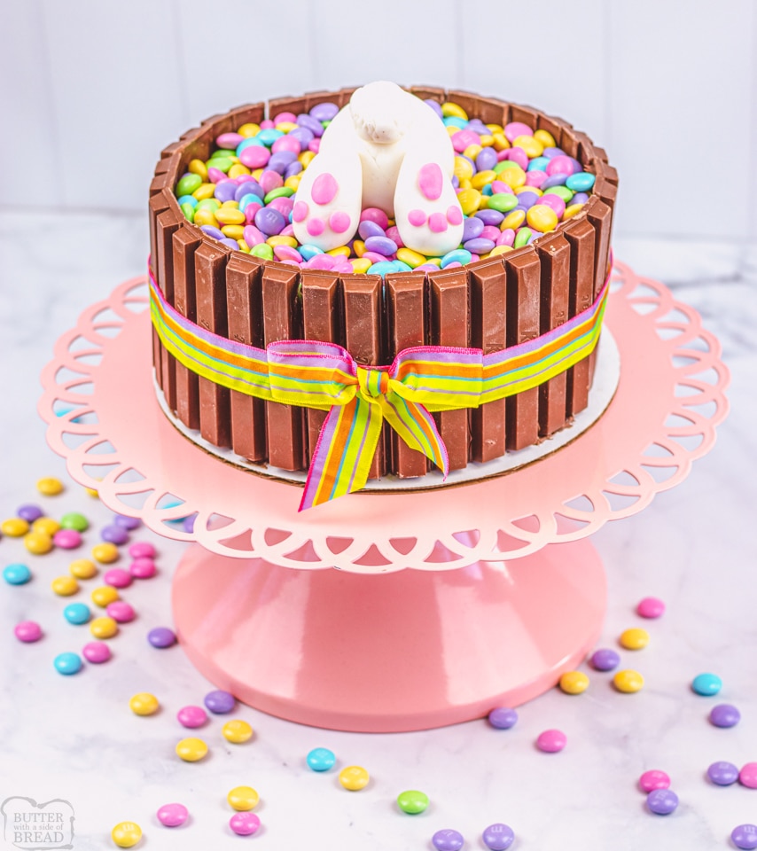 Beautiful DIY Easter Egg Wreath and a Fabulous Kit Kat Cake Crafts a