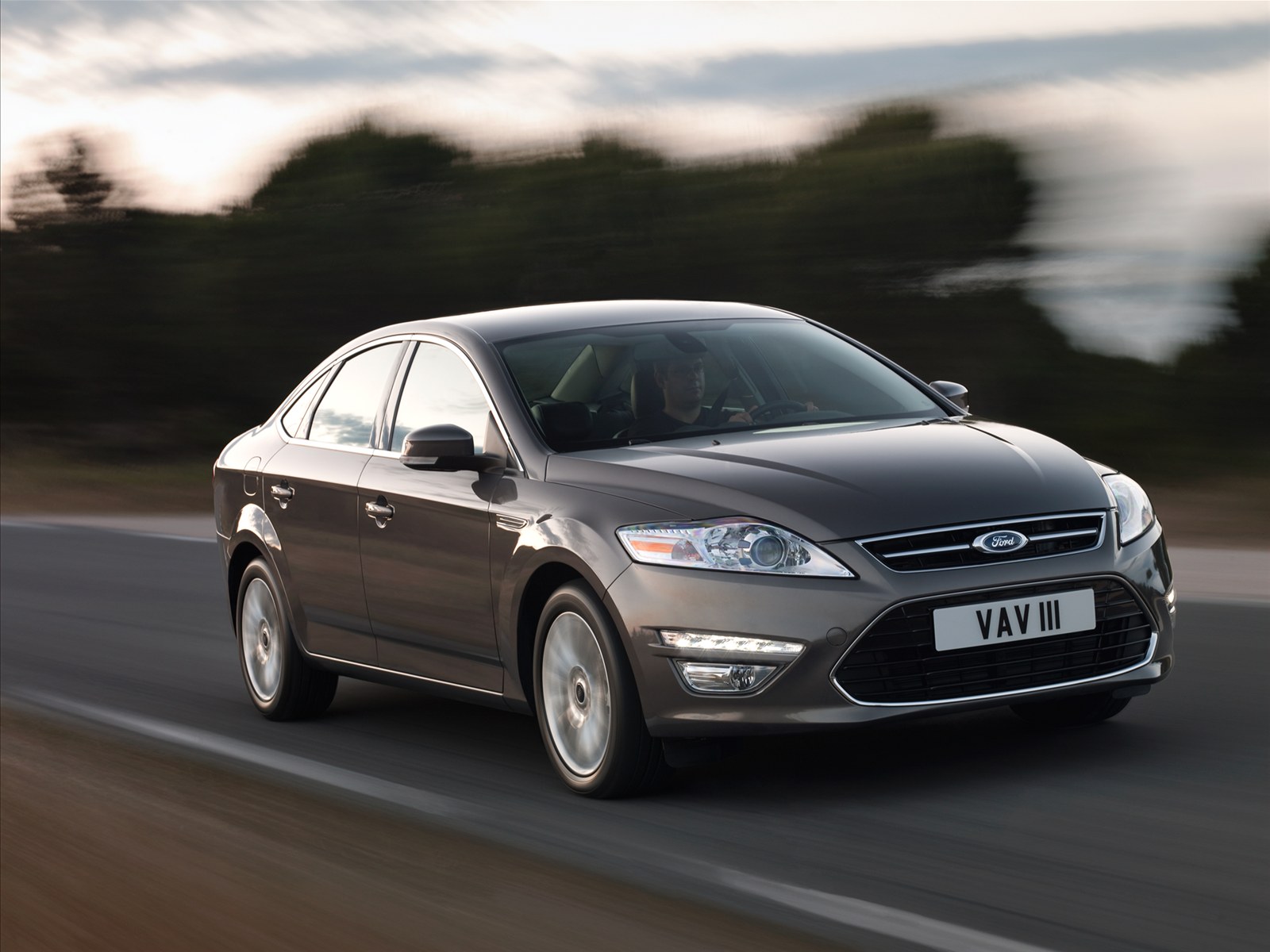 Ford mondeo первый