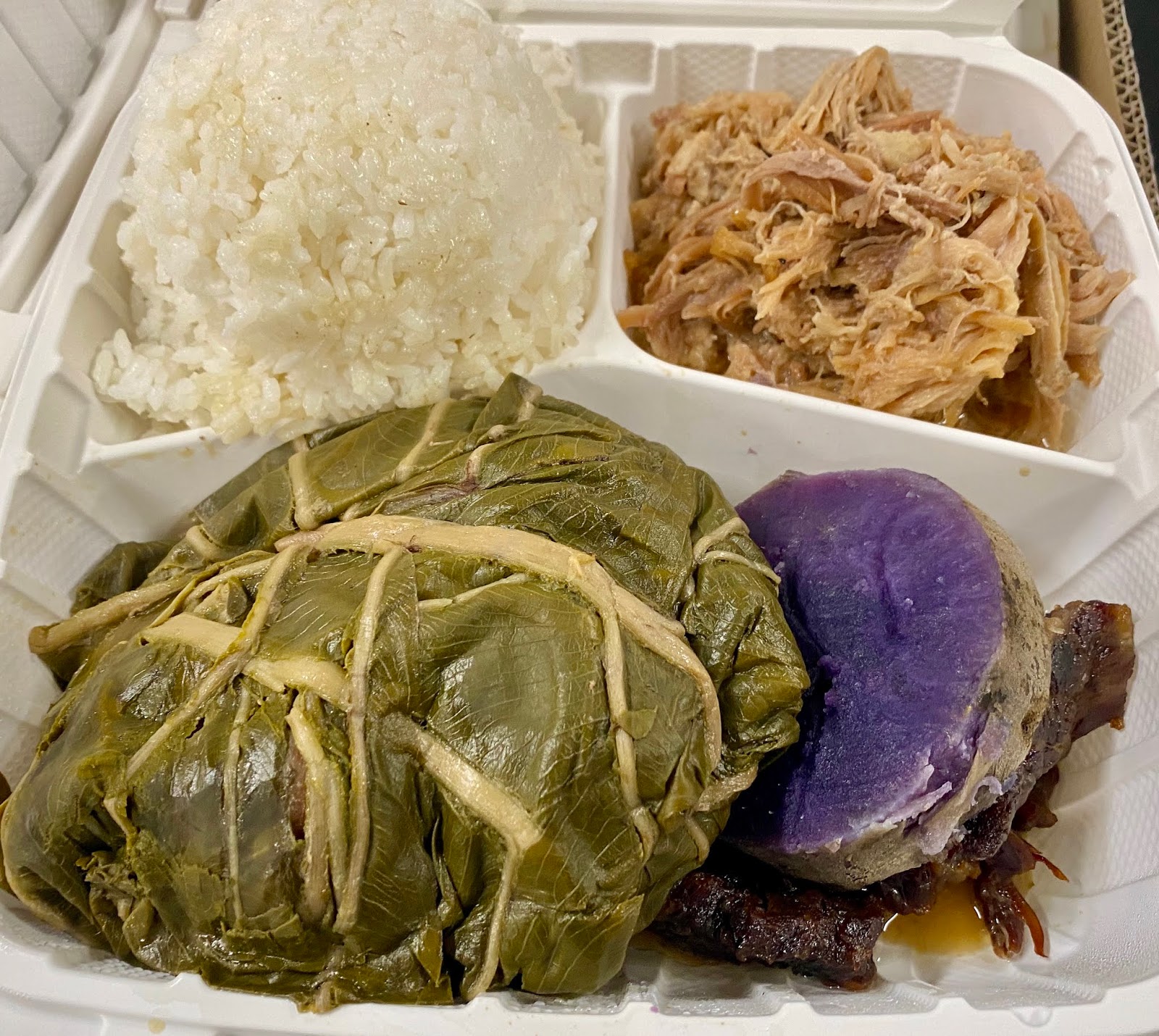 GREAT EATS HAWAII YOUNG'S FISH MARKET HAWAIIAN PLATE
