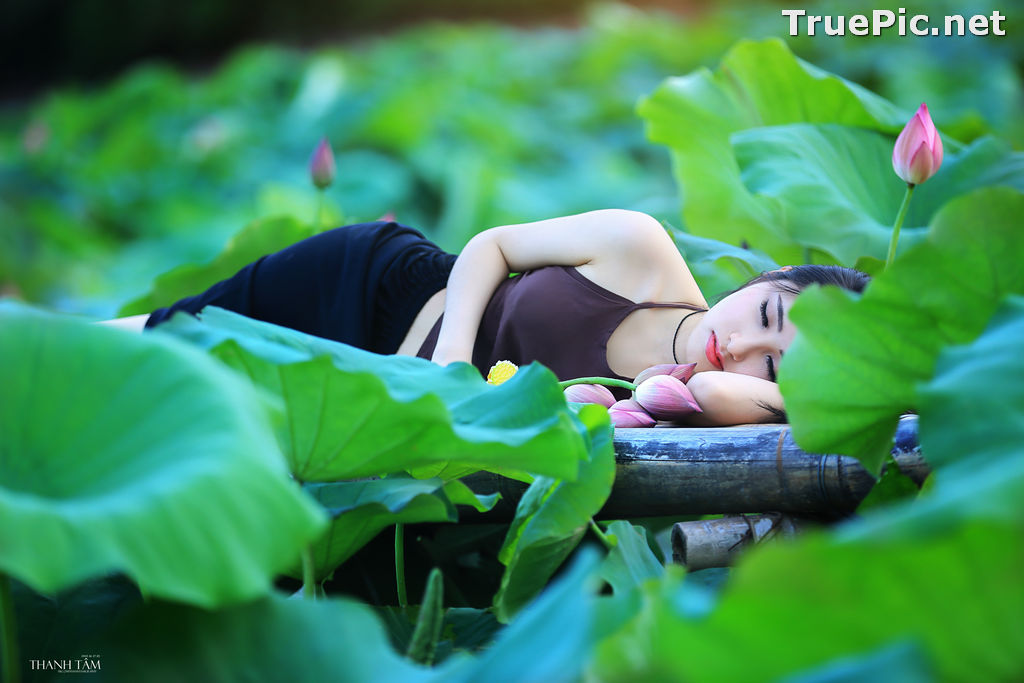 Image Vietnamese Model - Hong Rubyshi - Beauty Girl and Lotus Flower #1 - TruePic.net - Picture-11