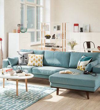 salón-verano-sofá azul