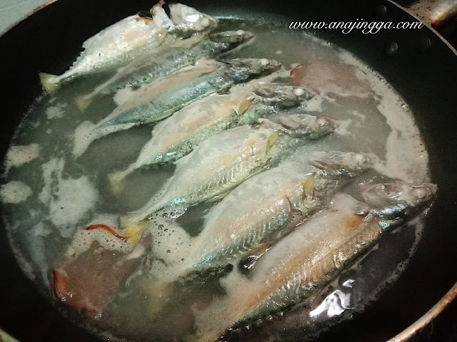Resepi ikan kembung masak asam rebus