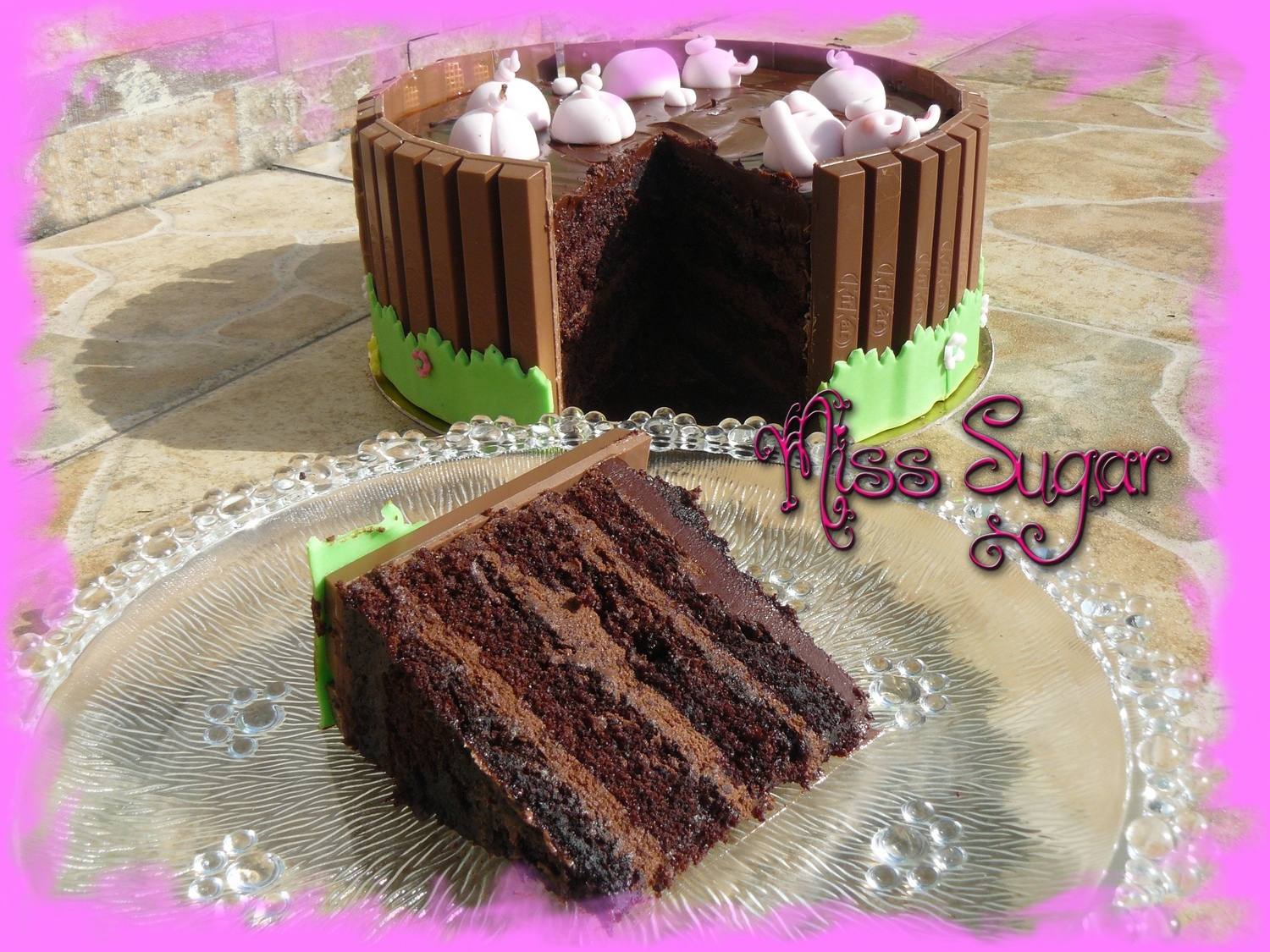 Miss Sugar TARTA CERDITOS KITKAT CHOCOLATE EXTREME CAKE