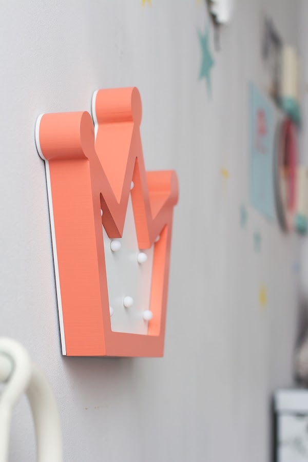 Personaliza tu mueble con un vinilo, te enseñamos a hacerlo