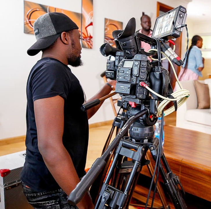 TV OR FILM CAMERA OPERATOR CAREER
