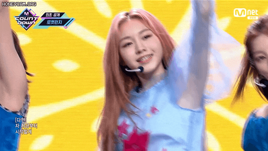 지난주 컴백한 로켓펀치 JUICY 엠카 움짤 .gif | 인스티즈